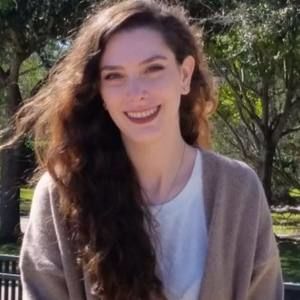 Meet your Posher, Julia